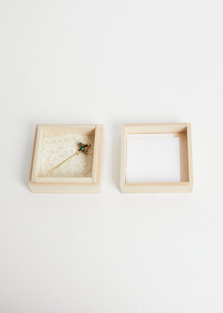 Bee Hair Pin — Green Grey