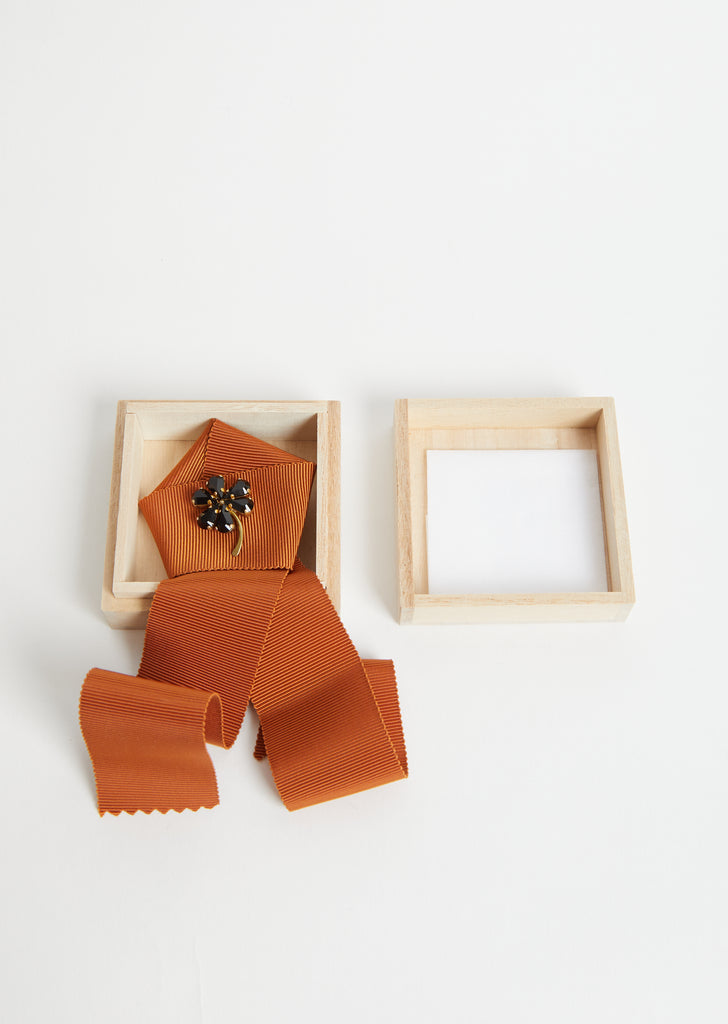 Large Clover Brooch — Black
