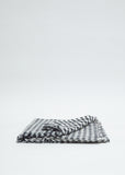 Labra Quadra Natte Scarf — Charcoal/White