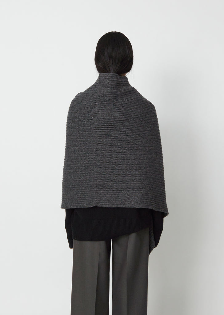 Atna Poncho