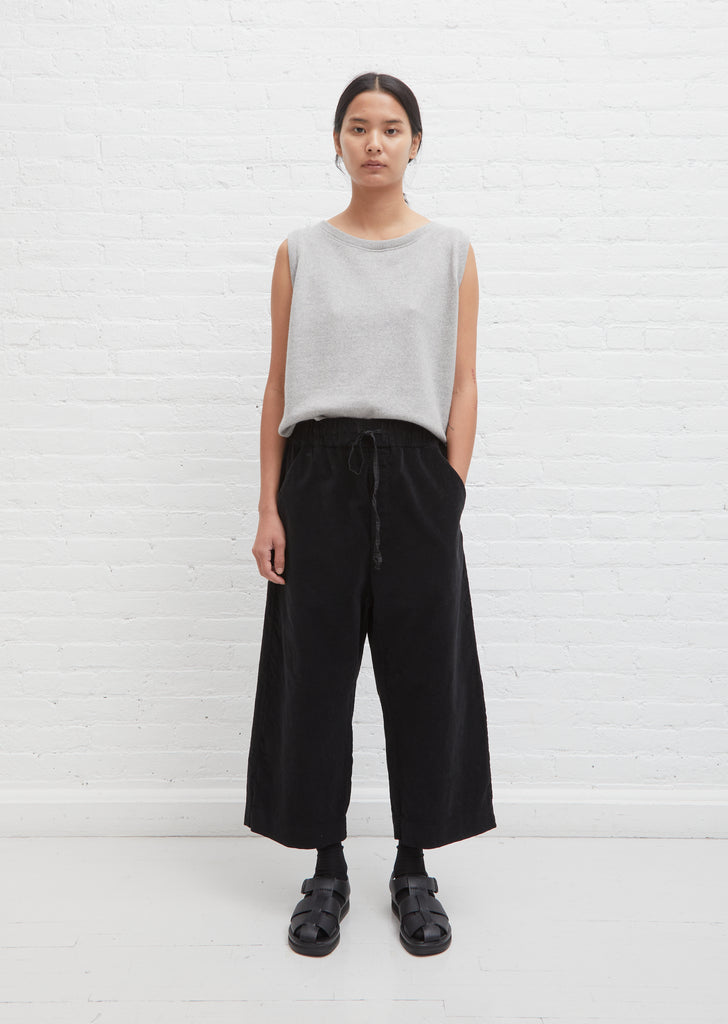 Velvet Wide & Short Trouser — Black