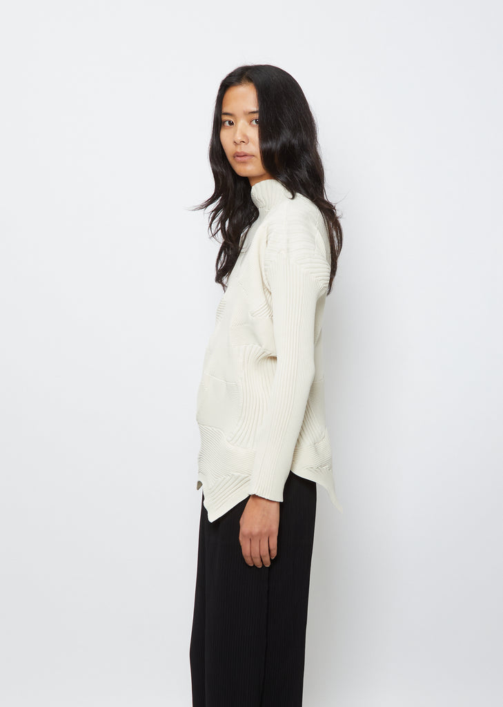 Kone Kone Pleated Long Sleeve Top