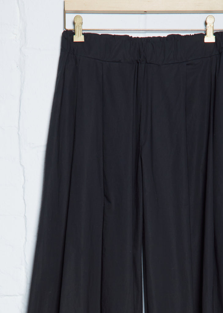 Dalla Pant — Black