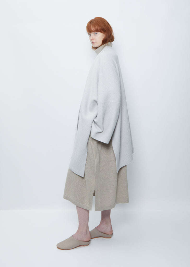 Felt Mantle