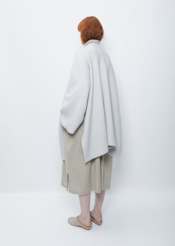 Felt Mantle