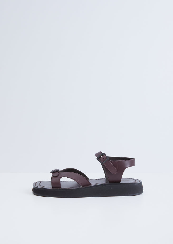 Geri Sandal