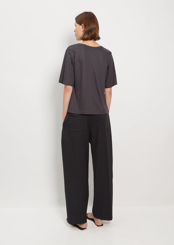 Studio T-Shirt — Carbon