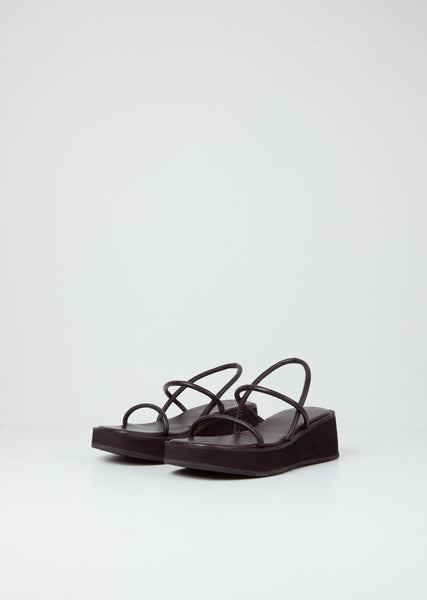 【PORTERNA】Moin string sandals Amazon.com | JiuQing Women's Strappy Sandals Open Toe Flat