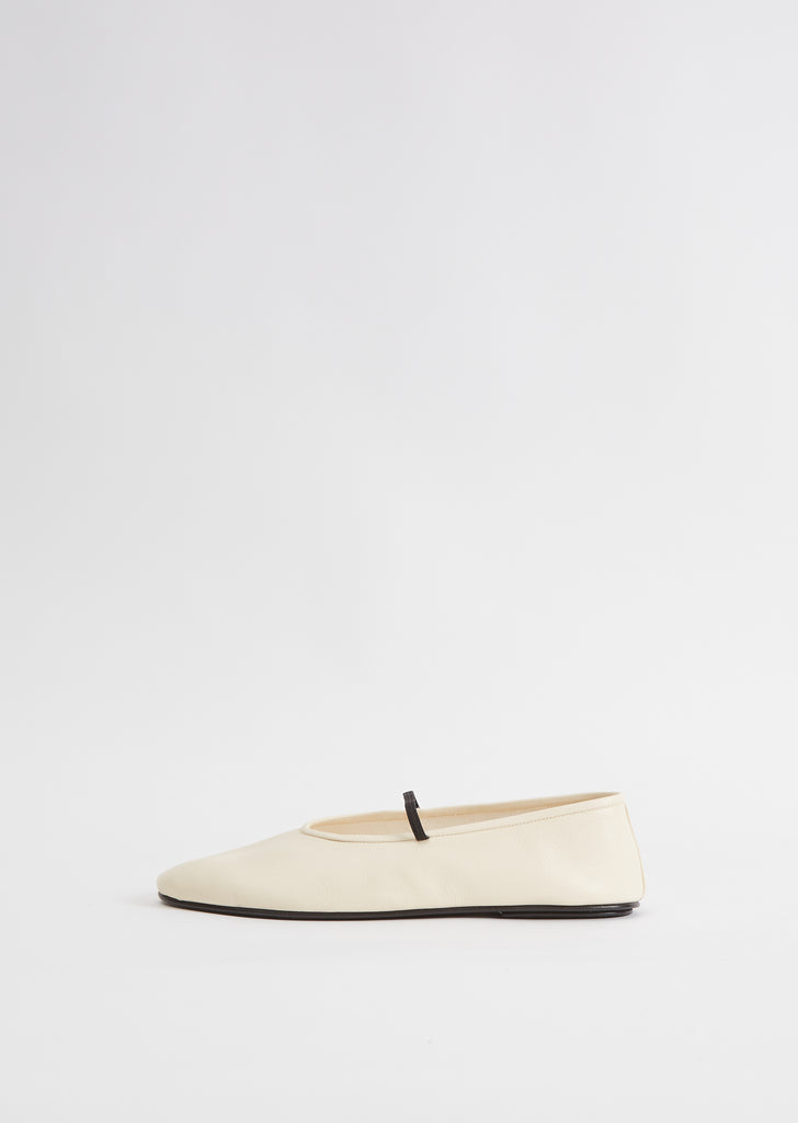 Elastic Ballet Flat — Milk