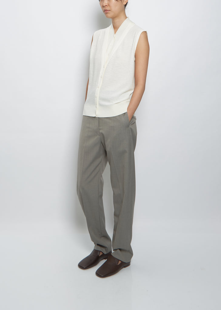 Sleeveless Gilet — Chalk