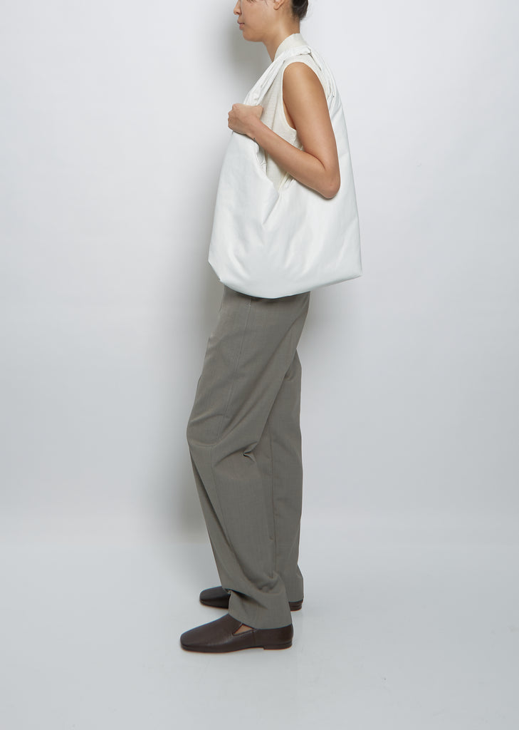 Oil Anchor Medium Bag — White