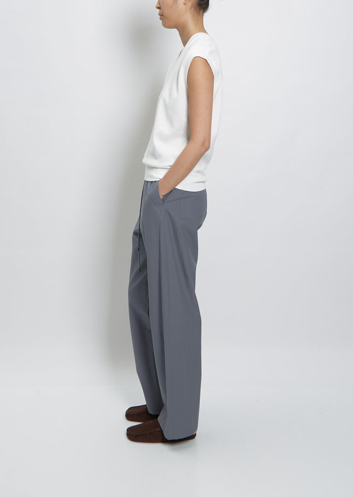 Light Flowy Sweat V-Neck Vest
