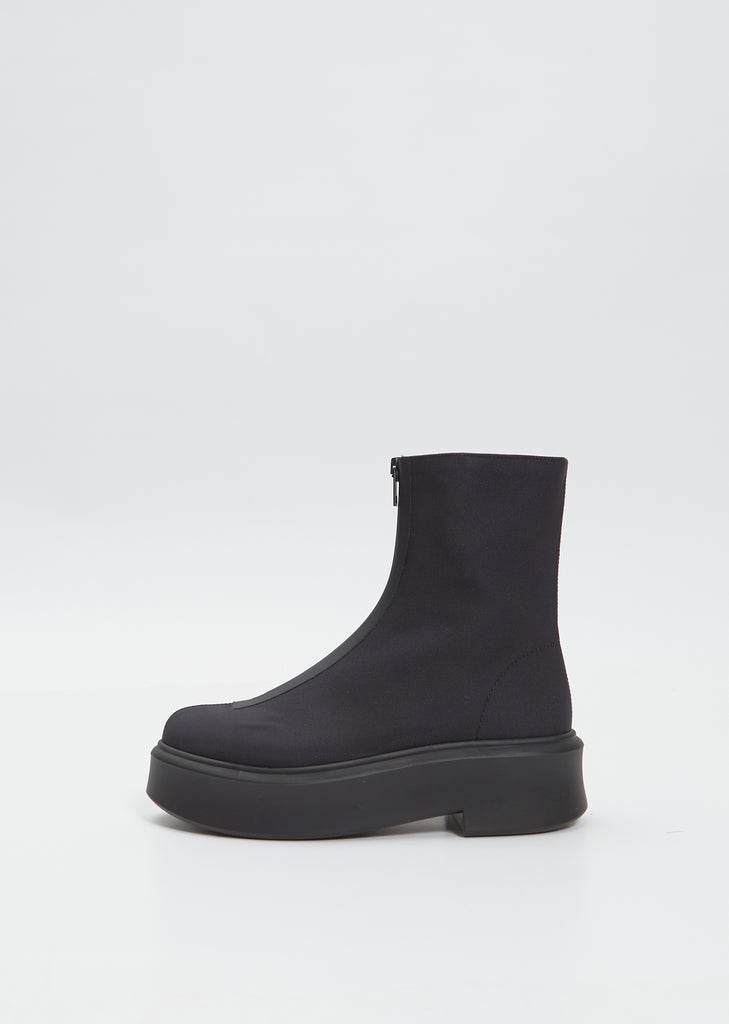 Zipped Boot I Nylon