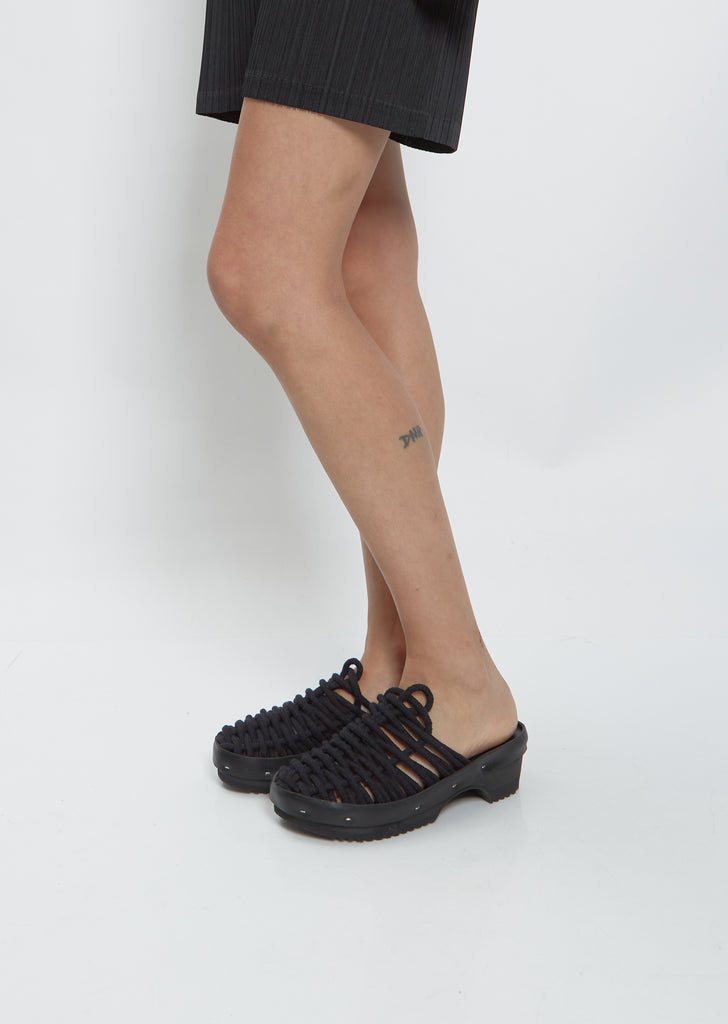 Net Panto Clog — Black