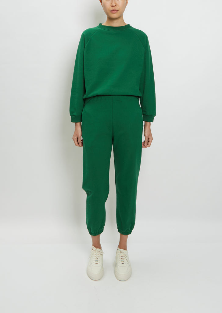 Studio Sweatpant — Collegiate Green