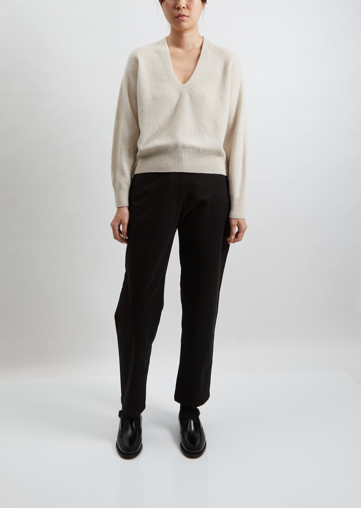 Cropped V-Neck Cashemere Sweater — Haze