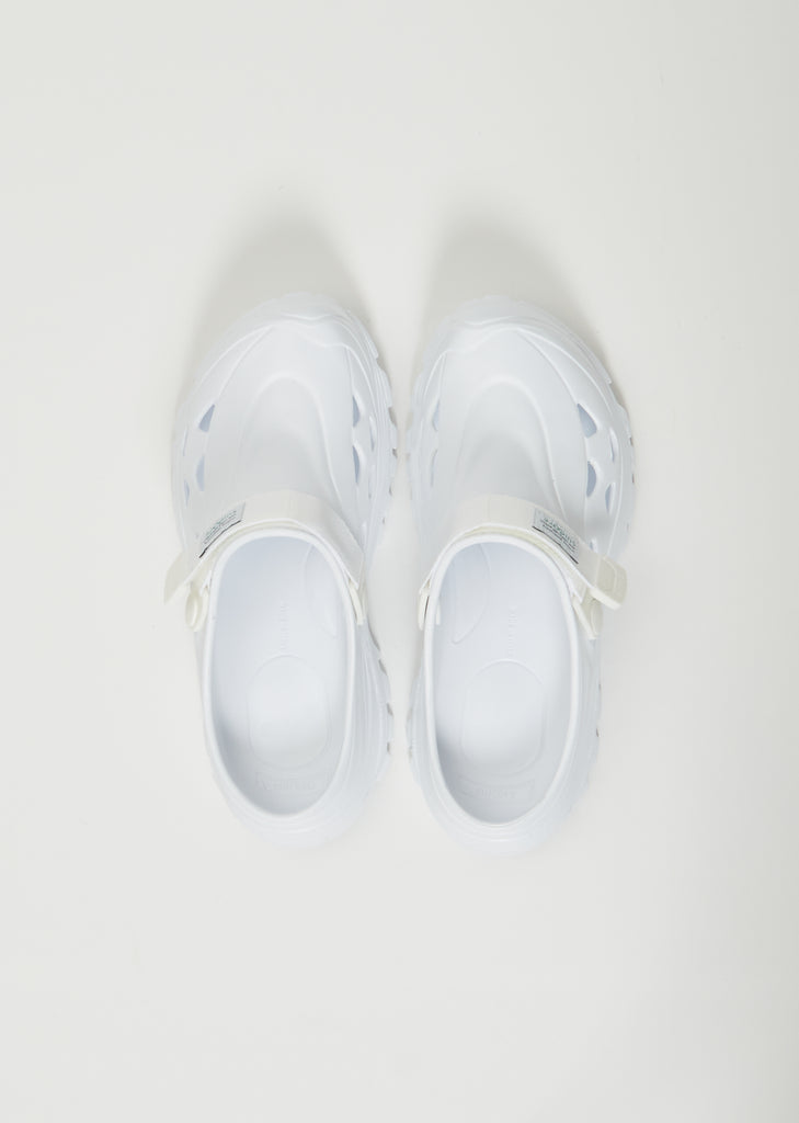 Mok — White