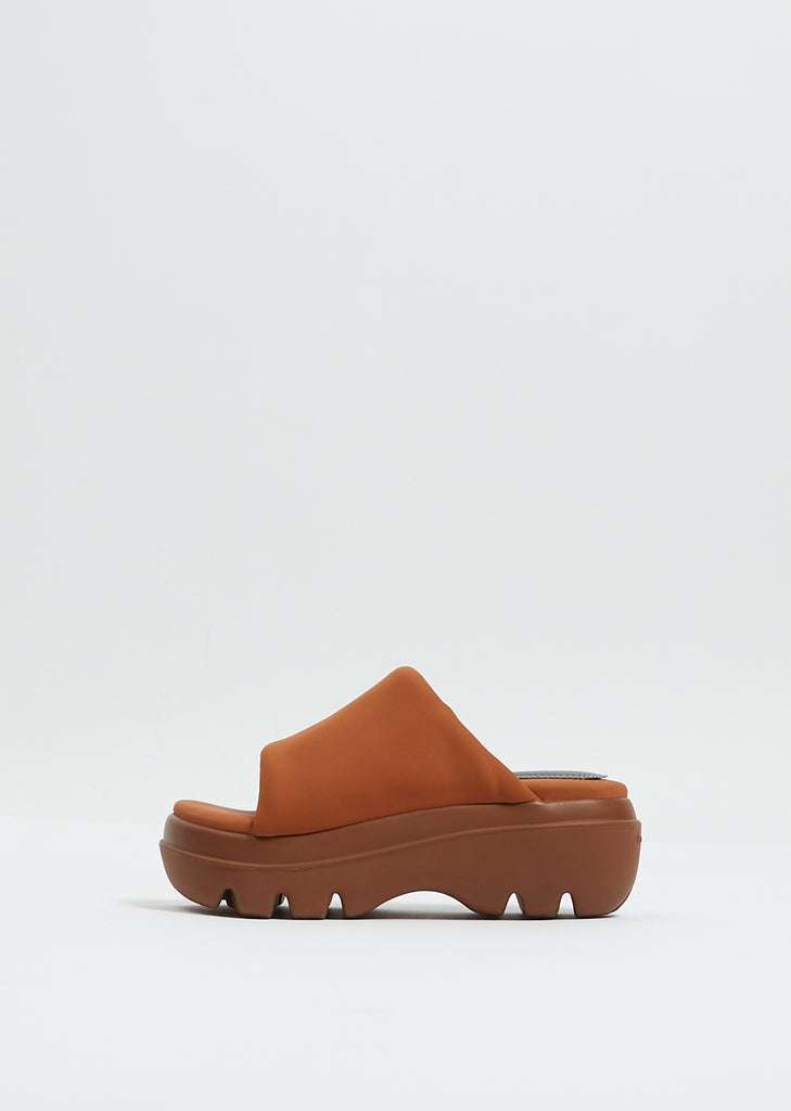 Storm Sandal — Caramel