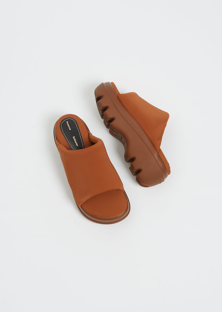 Storm Sandal — Caramel