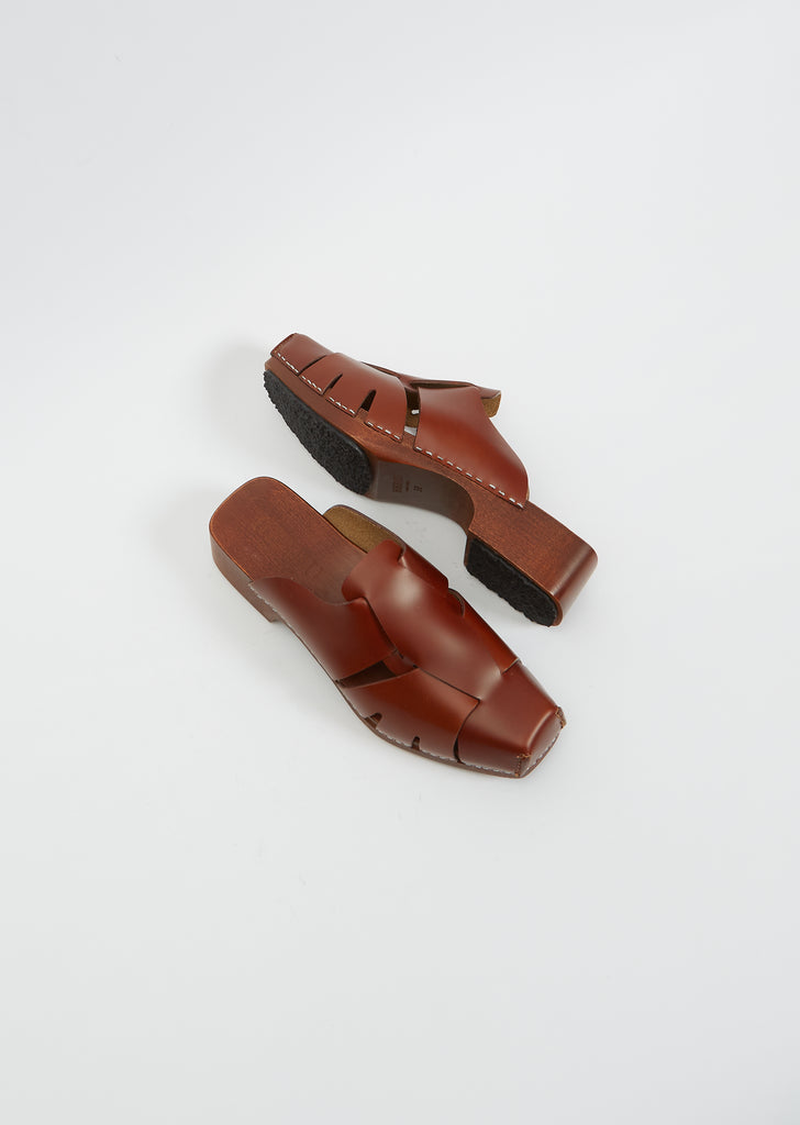 Licia Mule Clog — Tan