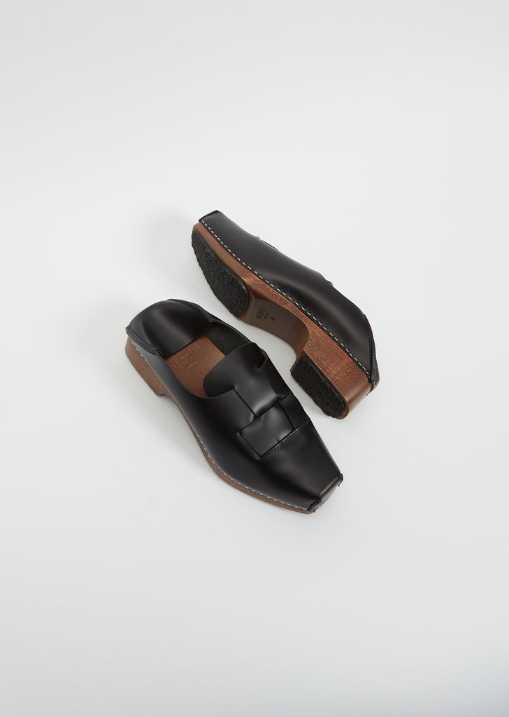 Lega Heel Clog — Black