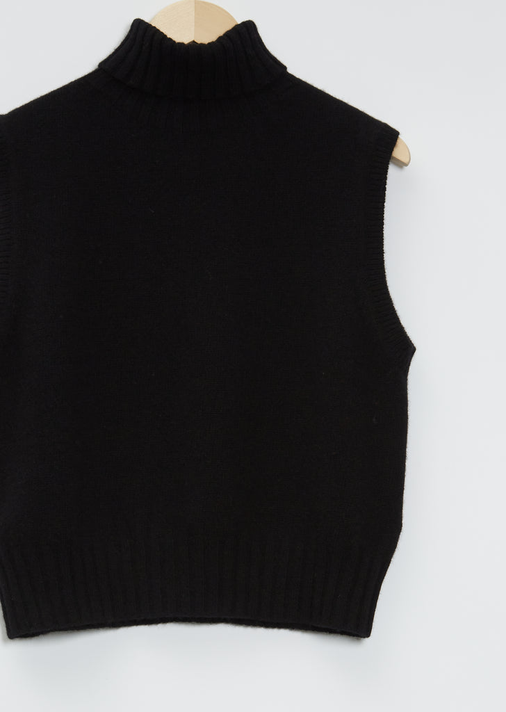 Sleeveless Cashmere Roll Neck