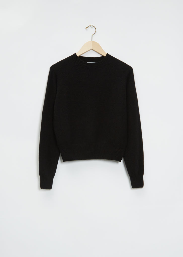 Short Classic Cashmere Crewneck — Black