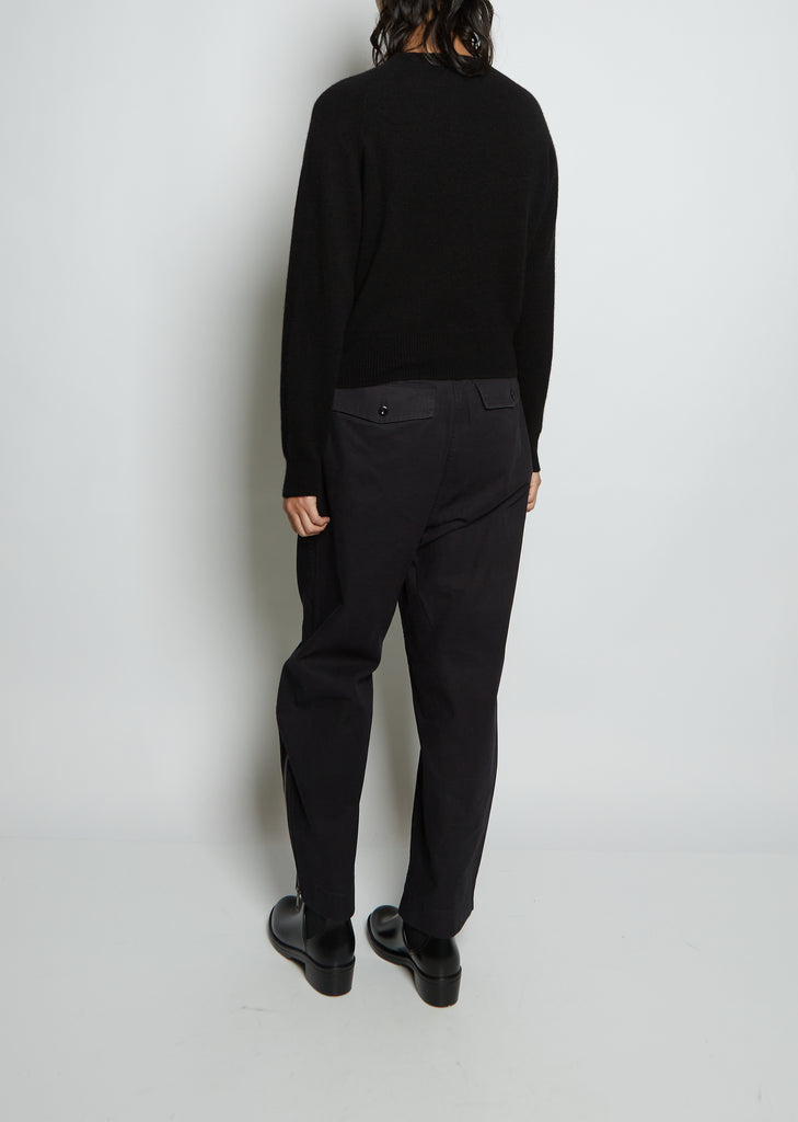 Short Classic Cashmere Crewneck — Black