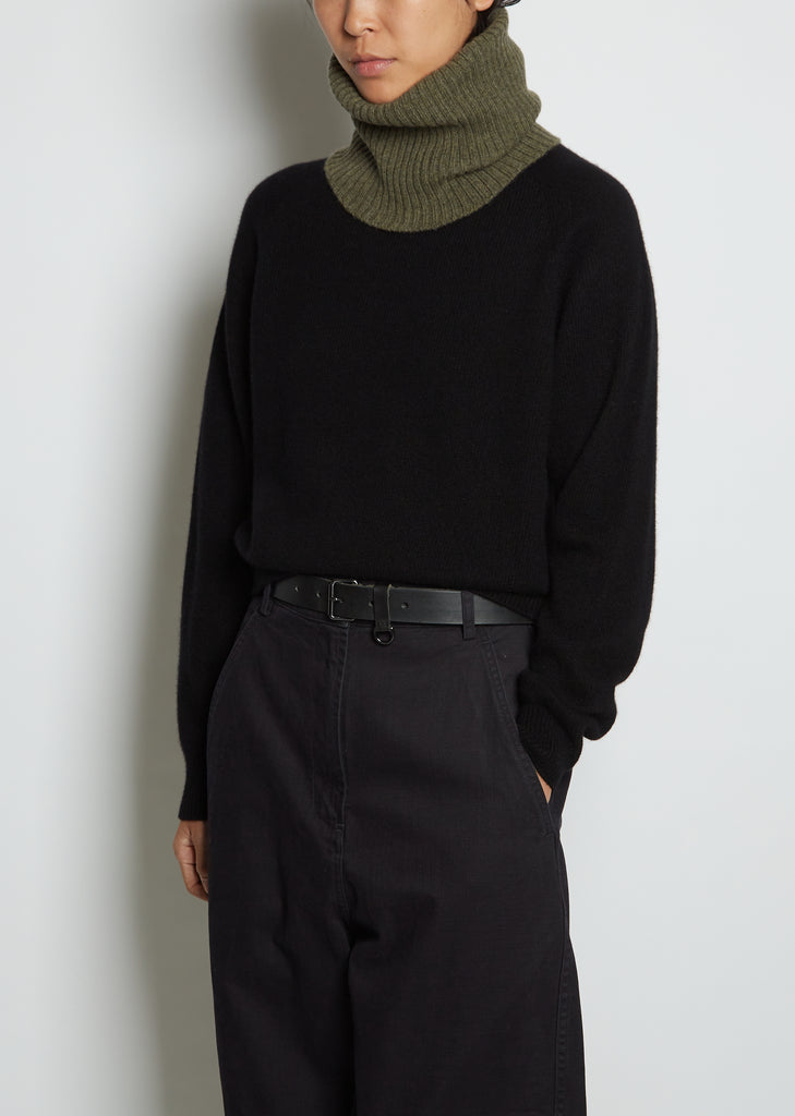 Wool & Cashmere Neck Warmer — Khaki