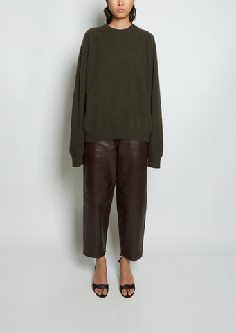 Boyfriend R-Neck Cashmere Sweater — Black Olive