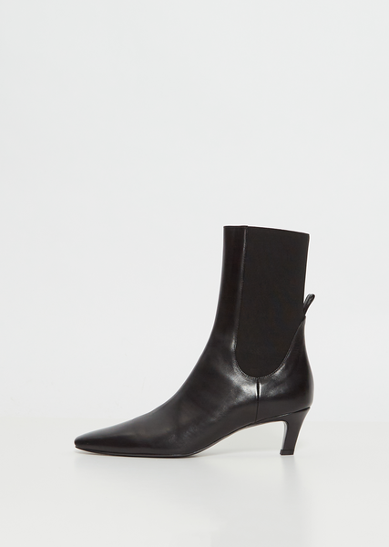 ブーツその他 TOTEME Leather ankle boots with wedge heel Nero Wedge-heel Naplack boots black – TOTEME