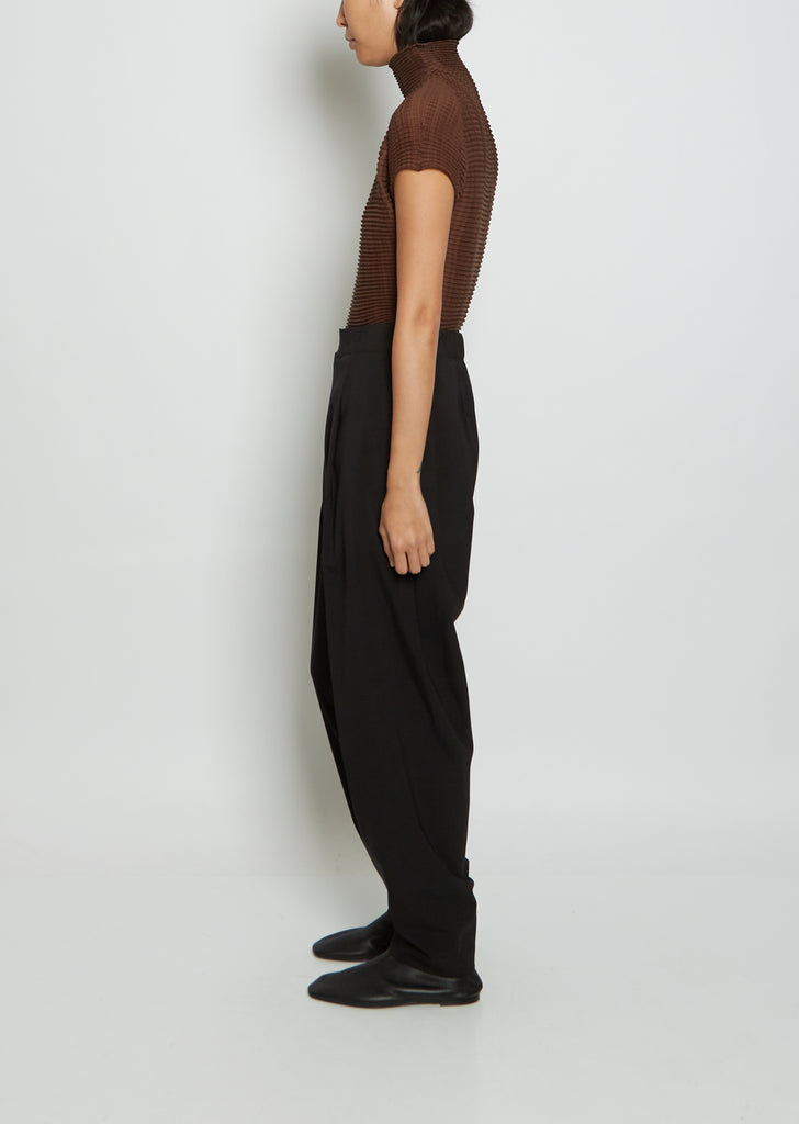 Round Nylon Pants