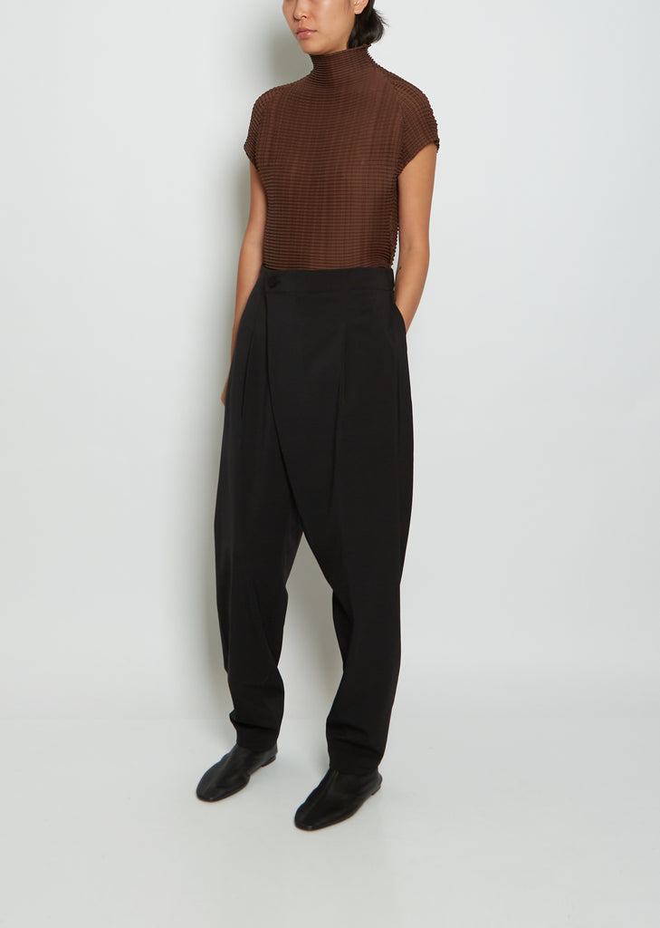Round Nylon Pants