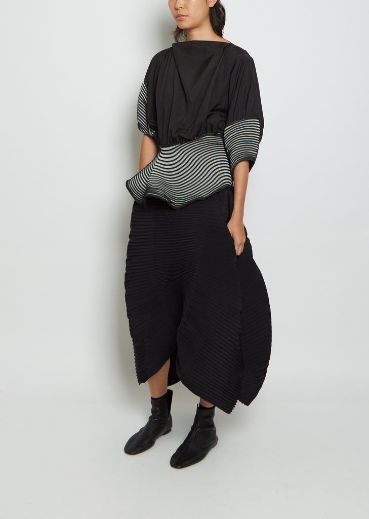 Winding Solid Nylon Top