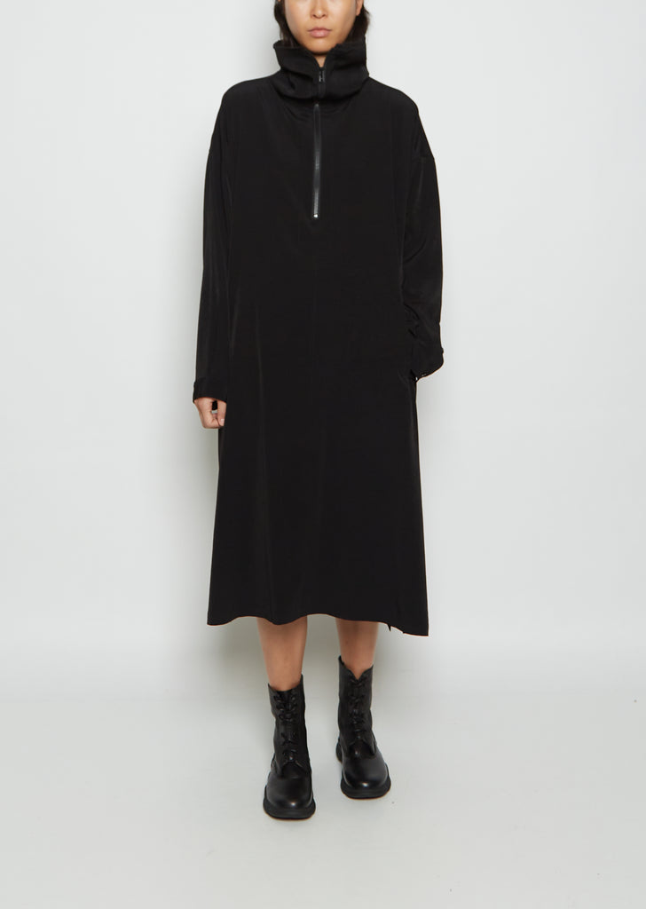 U-Half Zip Crepe Dress