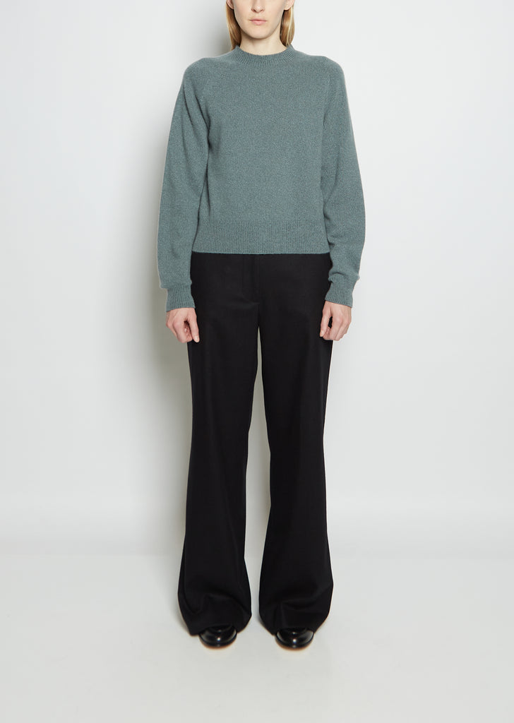 Short Classic Cashmere Crewneck — Loch