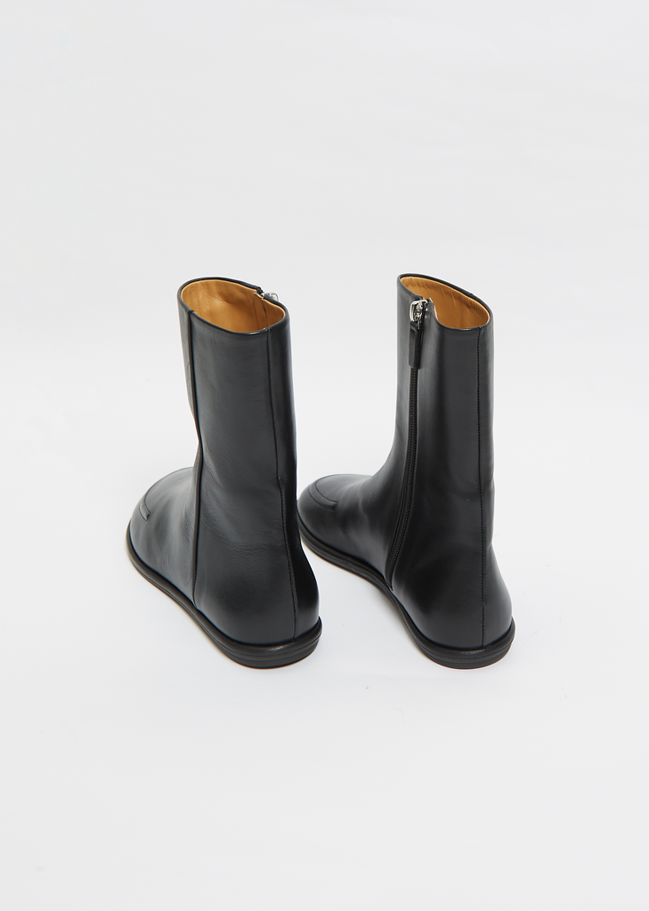 Canal Boot