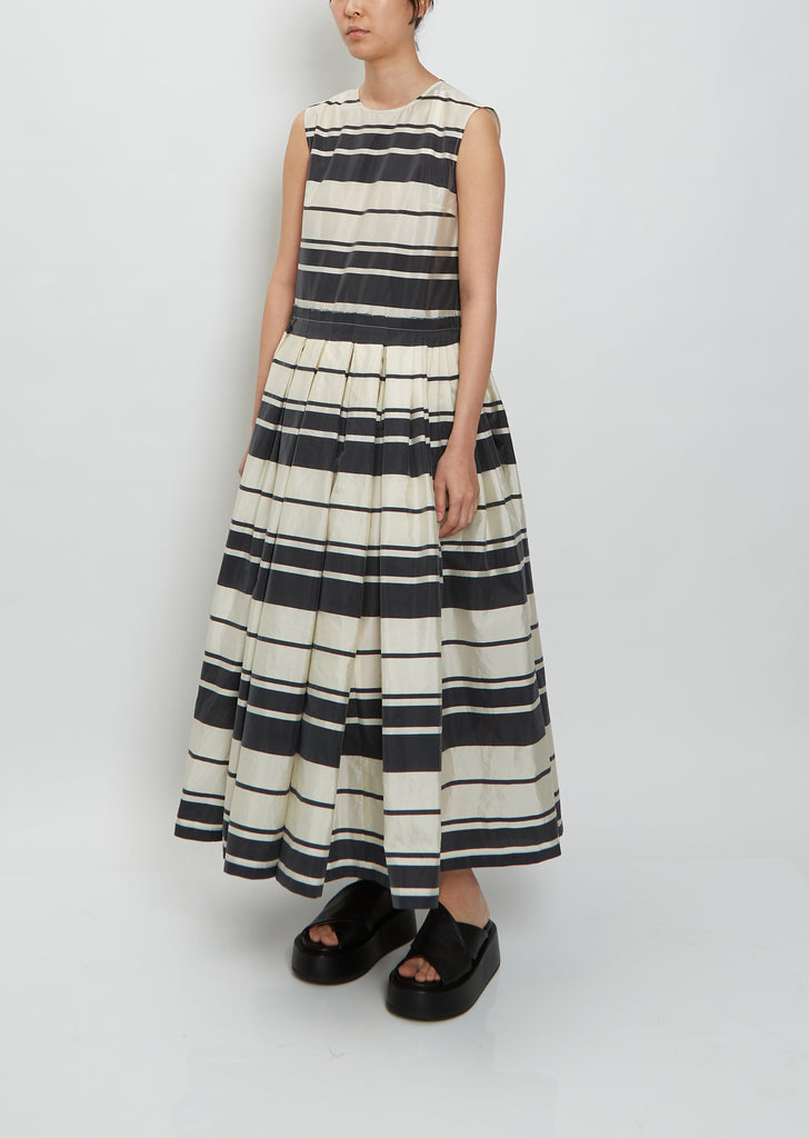 Ute Dress — Black