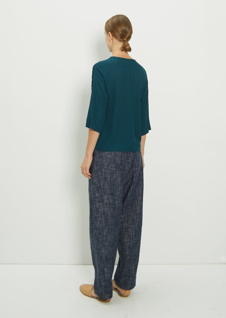 Round Neck Ribbed T-Shirt