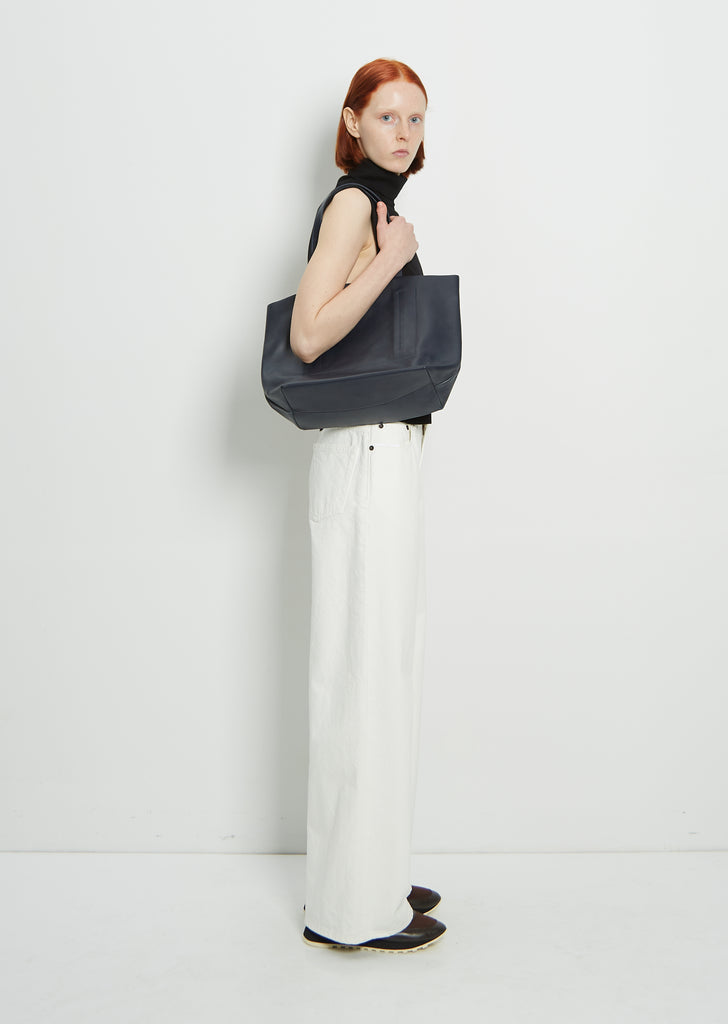 Medium Double Tanned Caff Highway Basket Bag — Navy