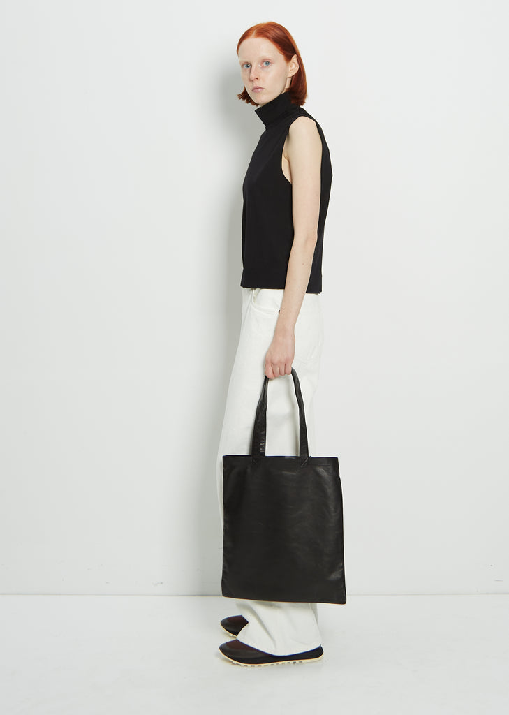 Ultra Soft Zip Tote — Black