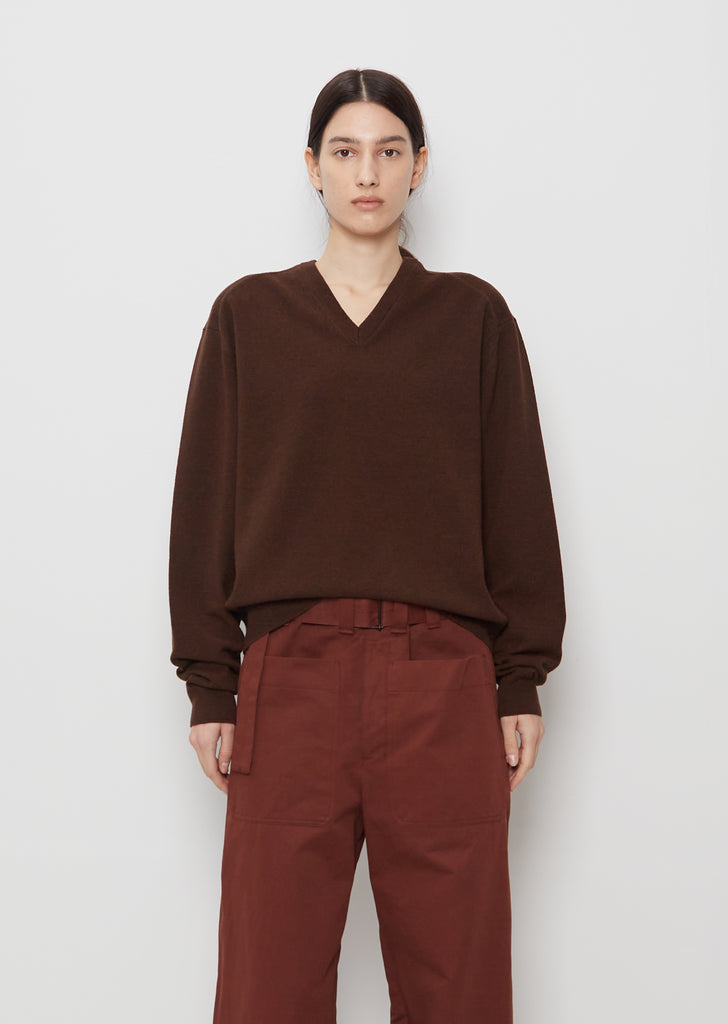 Unisex V-Neck Wool Jumper — Wood