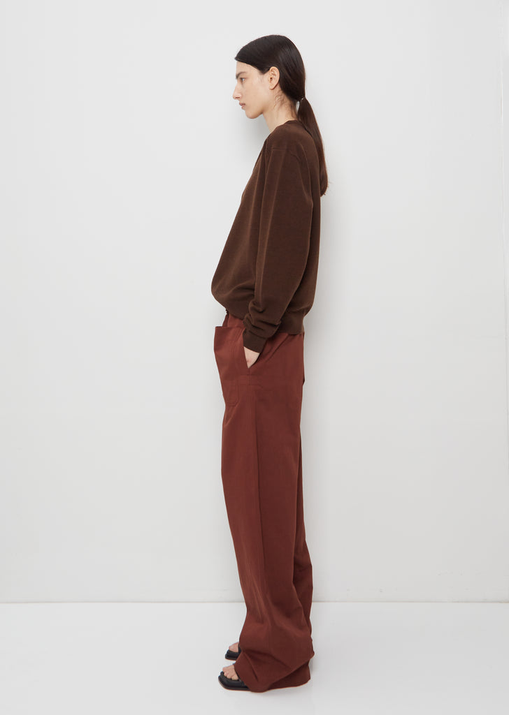 Unisex V-Neck Wool Jumper — Wood