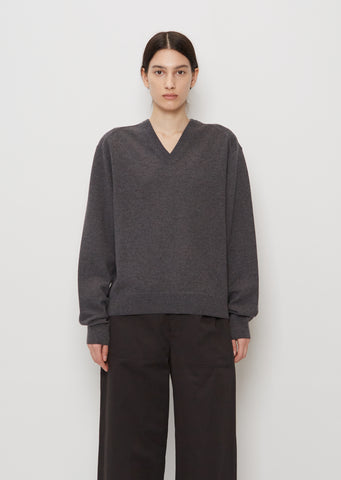 Unisex V-Neck Wool Jumper — Zinc Chine