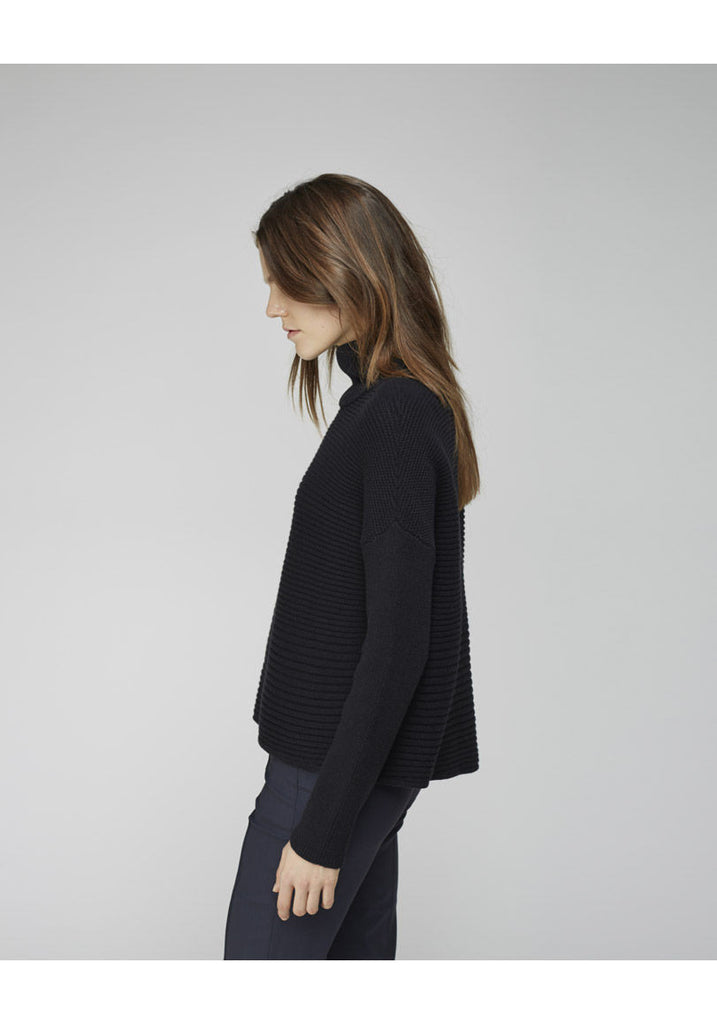 Ribbed Turtleneck