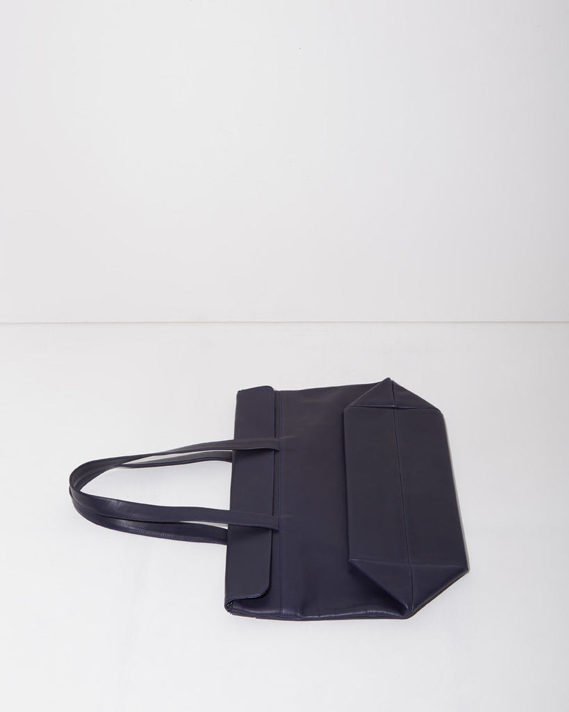 Medium Stitchless Shoulder Bag