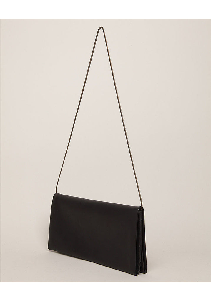 Pleat Clutch w/ Chain