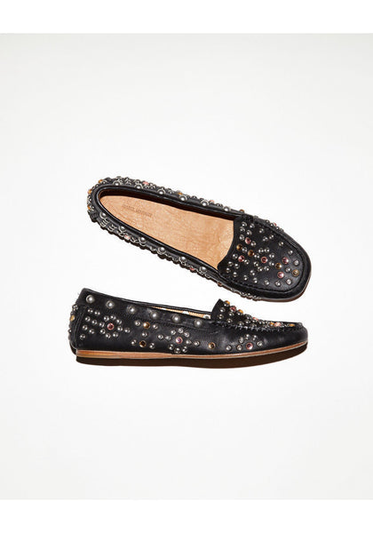 ISABEL MARANT シュニトンクストラッフフラットサンタル Cherry Studded Moccasins – La Garçonne