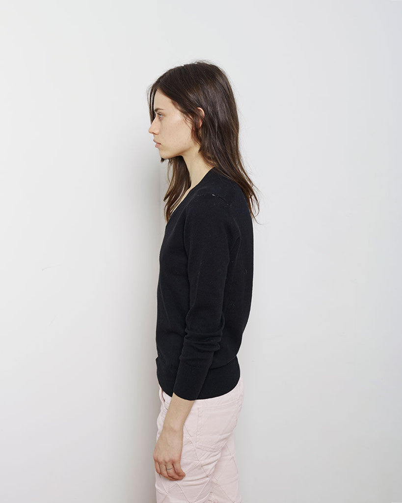 Ondria V-Neck Pullover