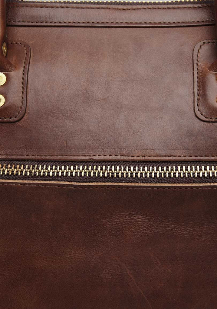 Excursion Chaperon Bag